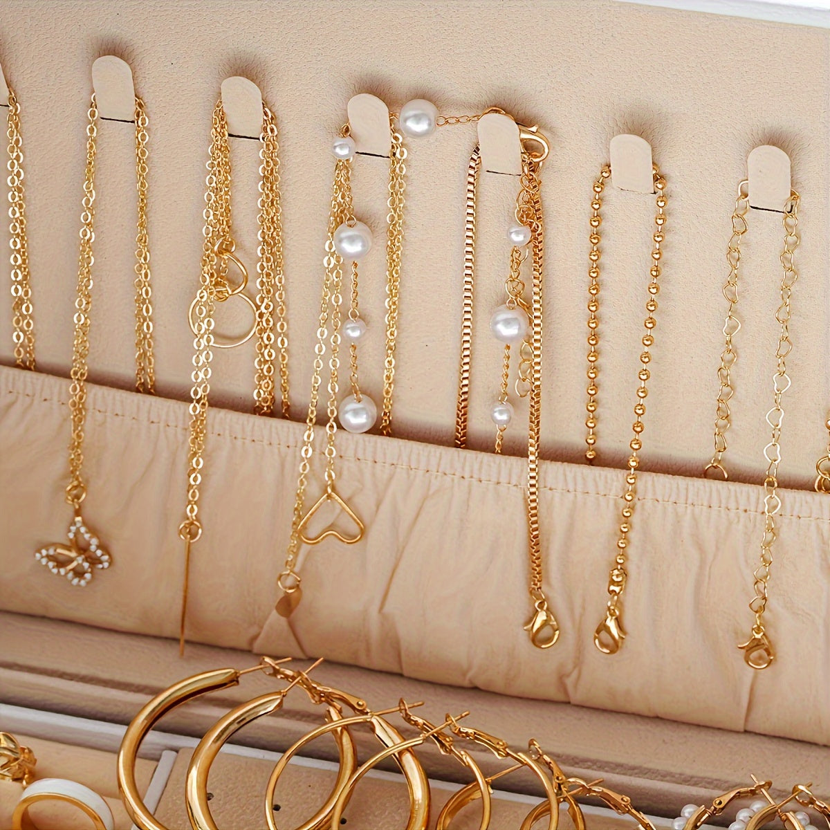Luxurious 86psc Gold Jewelry Set